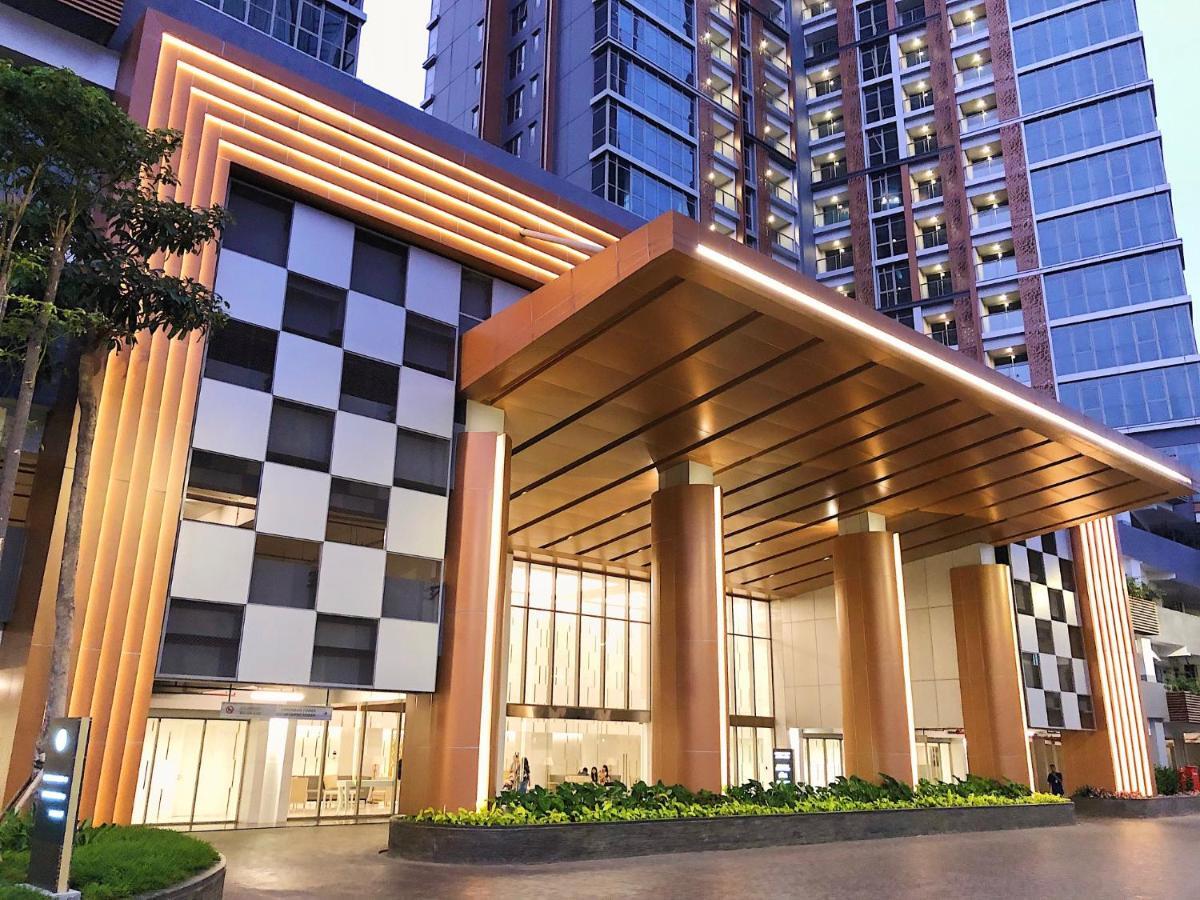 Gold Coast Pik Sea View Apartments By Longesuites Jacarta Exterior foto